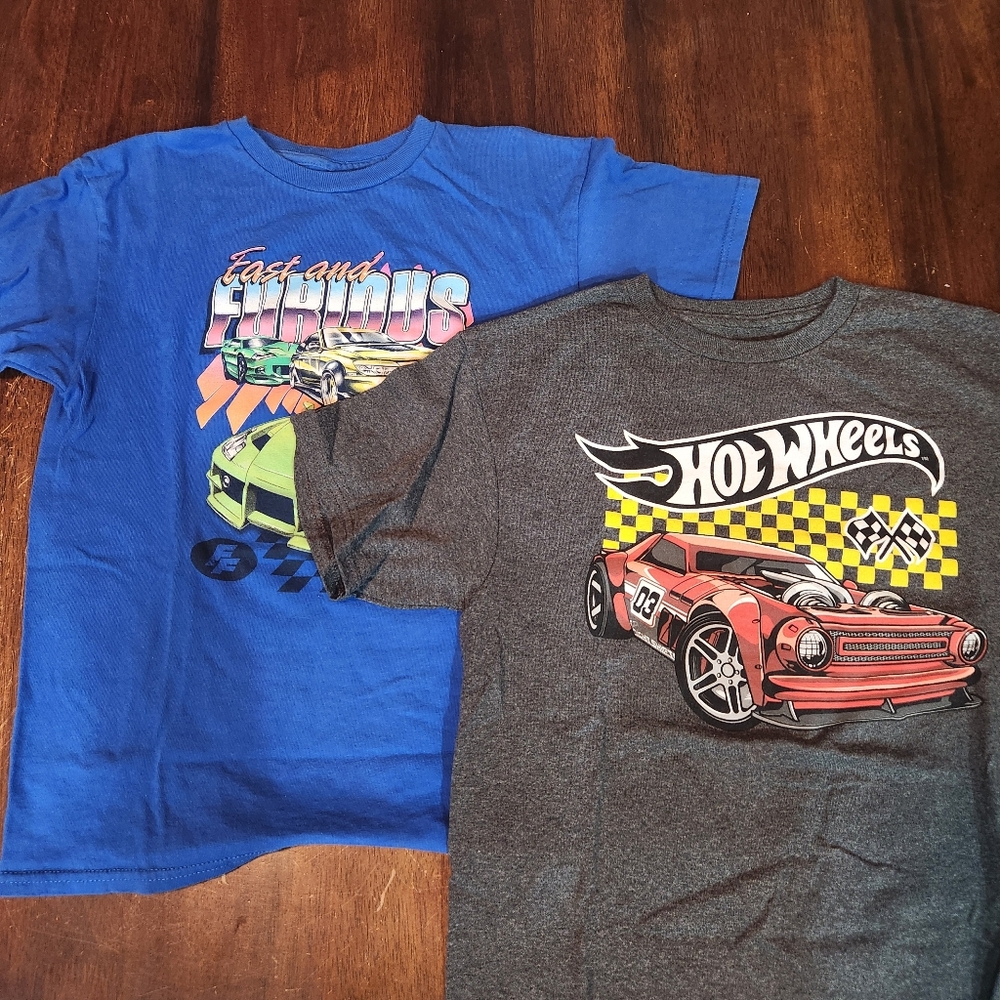 Boys Large T SHIRTS Lot Of 2 Cars Auto